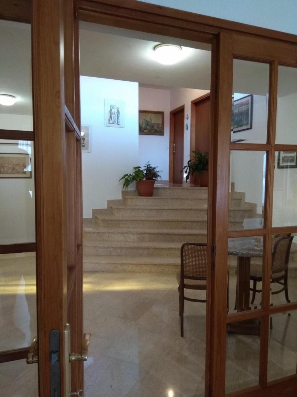 Apartman Ostrea *** Bale Exterior foto