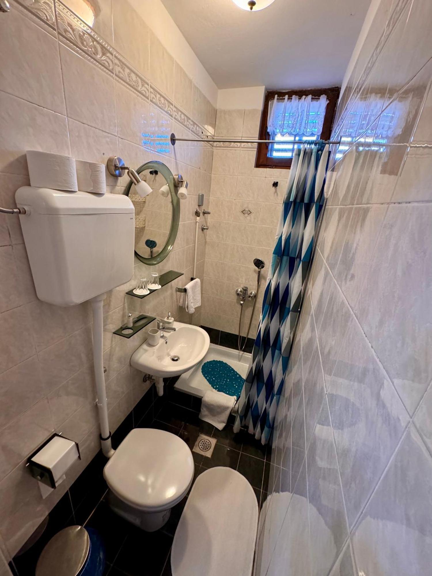 Apartman Ostrea *** Bale Exterior foto
